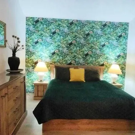 Semi-detached House In For 7 Persons *