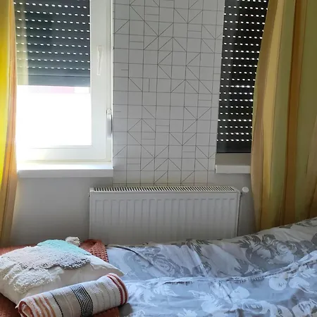 Semi-detached House In For 7 Persons Nyaraló *